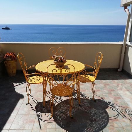 Holiday Rentals Taormina Habitación foto